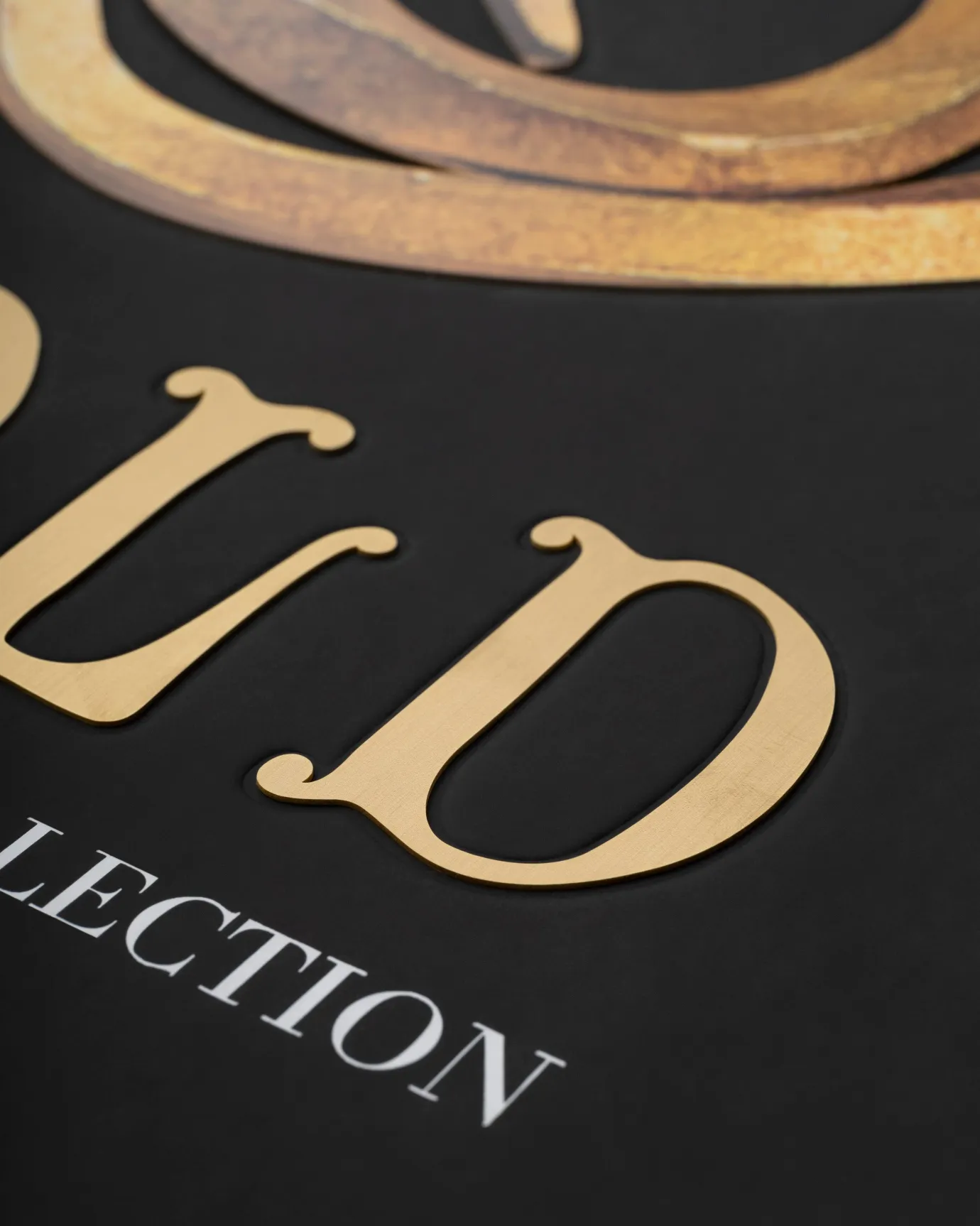 Assouline Goud: De Onmogelijke Collectie Clearance
